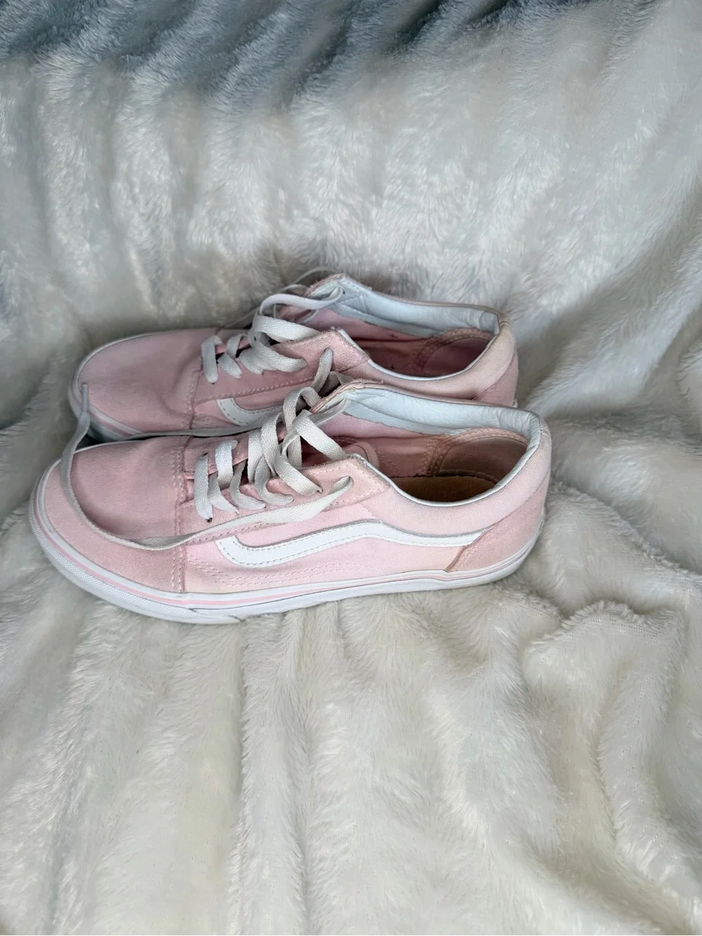 Vans Pink and White Low-Top Sneakers kids 6 or Women 7.5